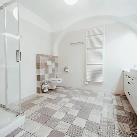 U Andela Pensionat Jičín