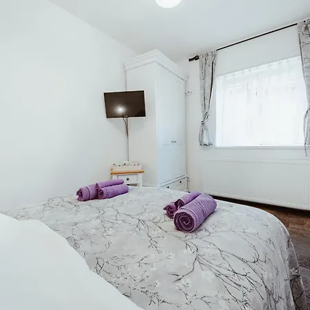 U Andela Pensionat Jičín